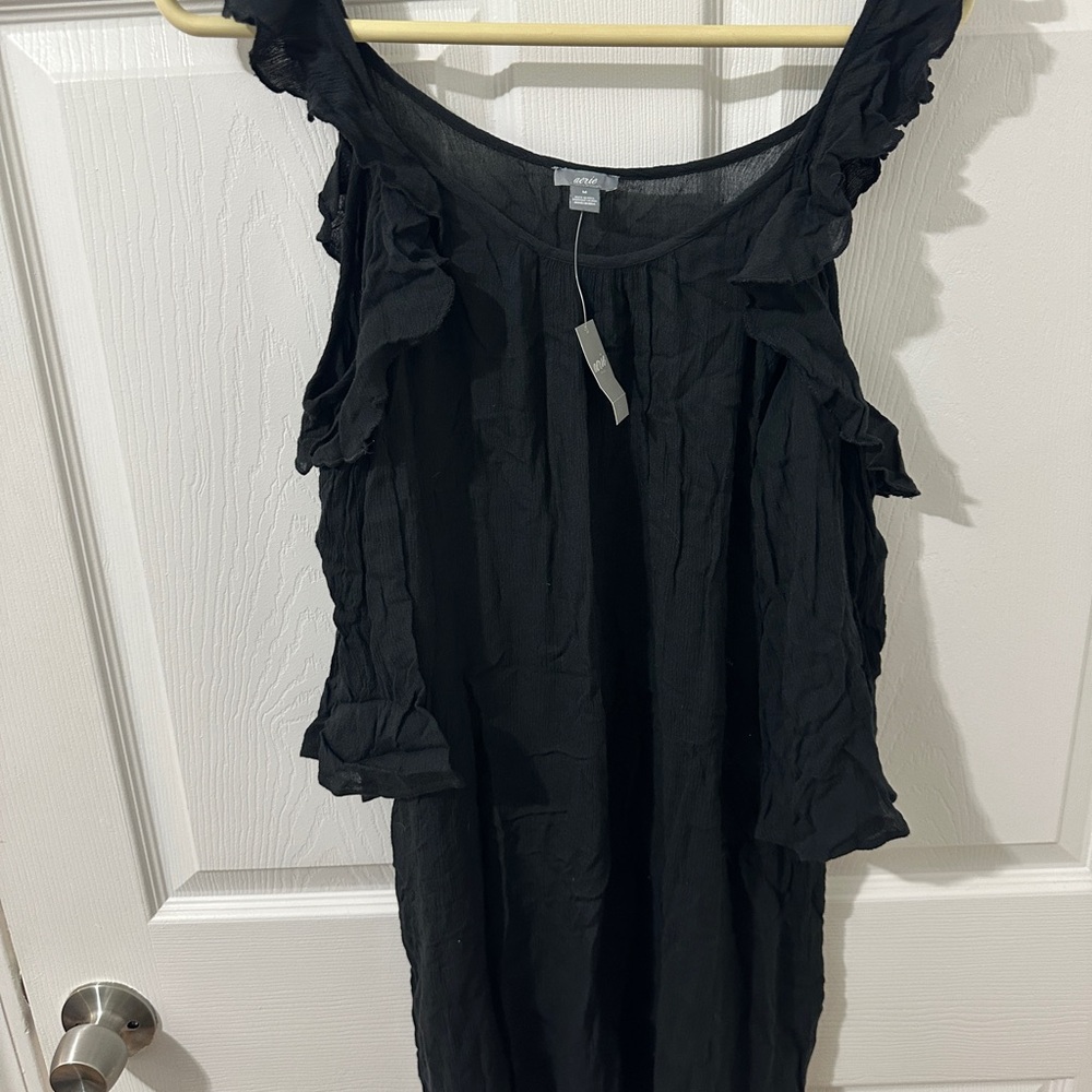 Aerie Black open shoulder with sleeve Top